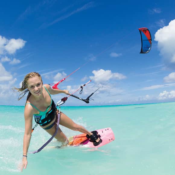 Kitesurf, el deporte acuático de moda